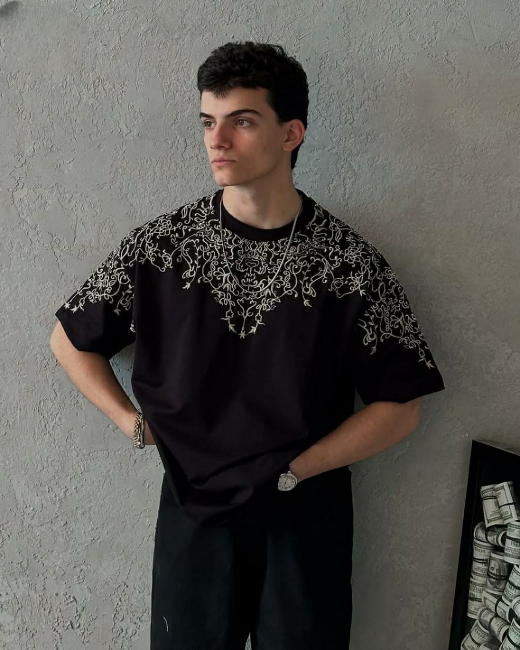 Urban Elegance Unisex Trendy T-Shirt