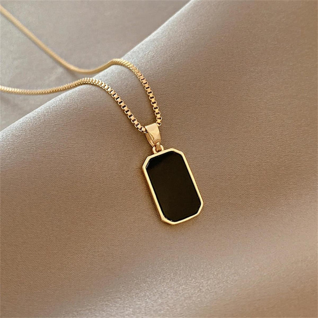 Black Onyx Pendant Necklace - Vogsha